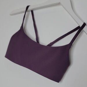 Lululemon Wunder Train Strappy Racer Bra AB. Size 6.
